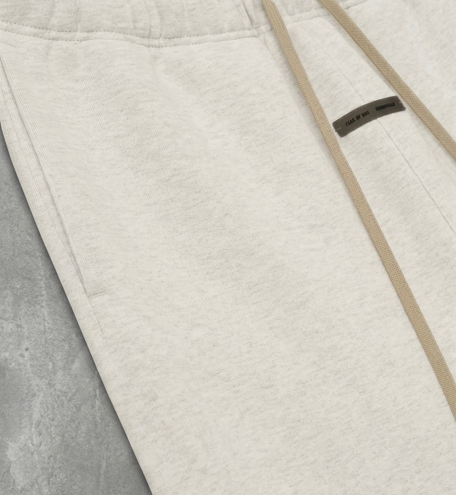 Fear of God Essentials Classic Sweatpant Oatmeal