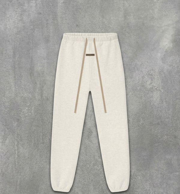 Fear of God Essentials FW25 classic sweatpants in Oatmeal