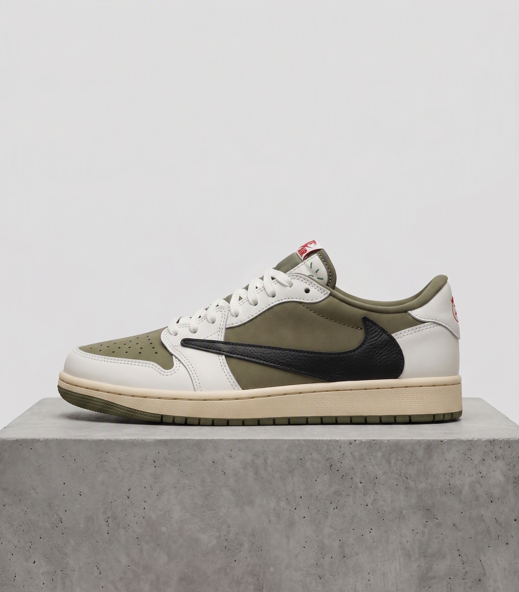 Air Jordan 1 Retro Low OG SP Travis Scott Medium Olive