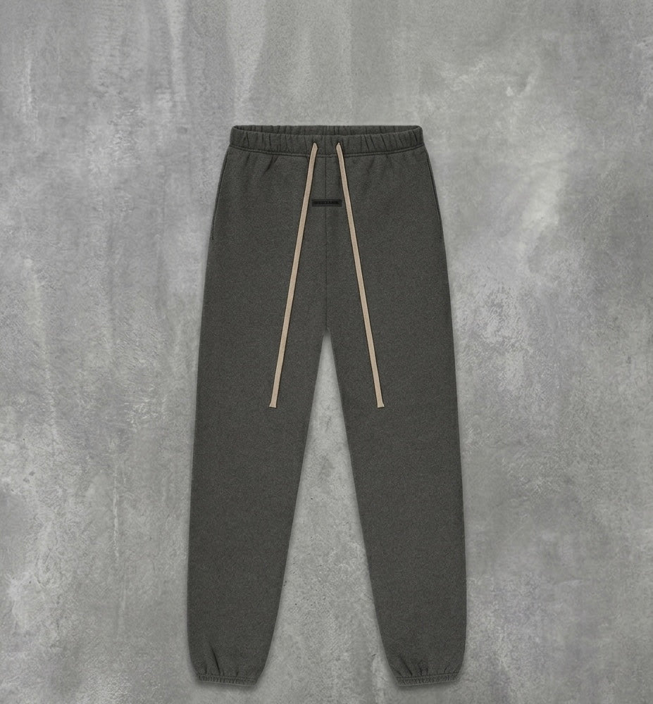 Fear of God Essentials FW25 classic sweatpants in Charcoal Heather