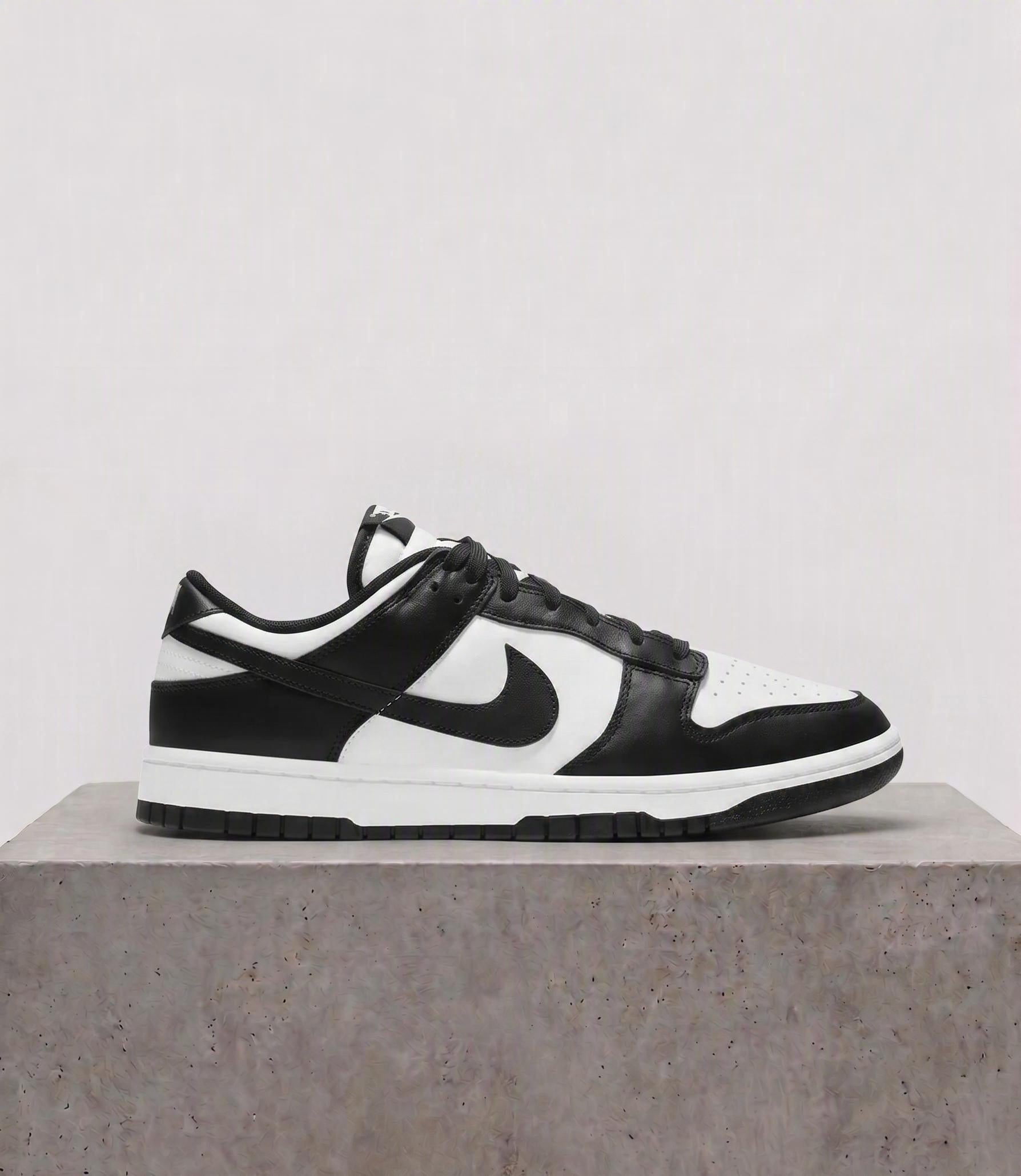Nike Dunk Low Retro SE 'Panda'
