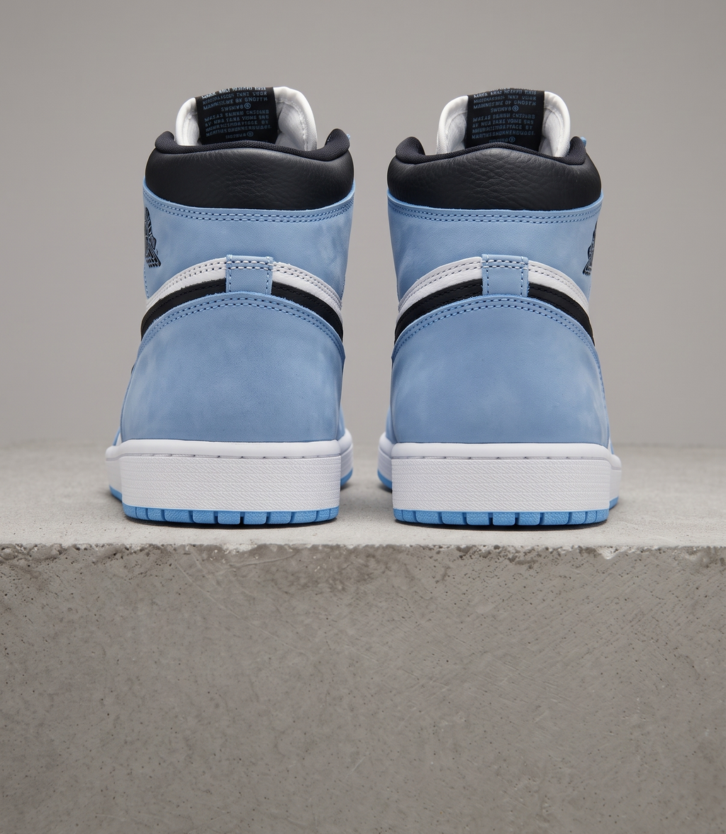 Air Jordan 1 Retro High OG University Blue, heel close-up view