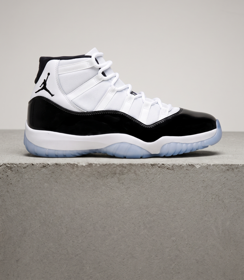 Air Jordan 11 Retro Concord 2018, side profile studio photograph