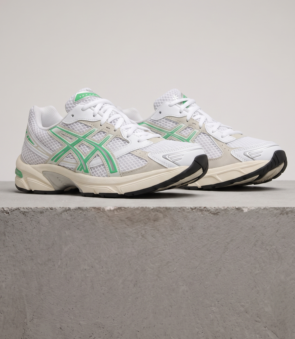 Asics Gel-1130 White Malachite Green, three-quarter front view of the pair