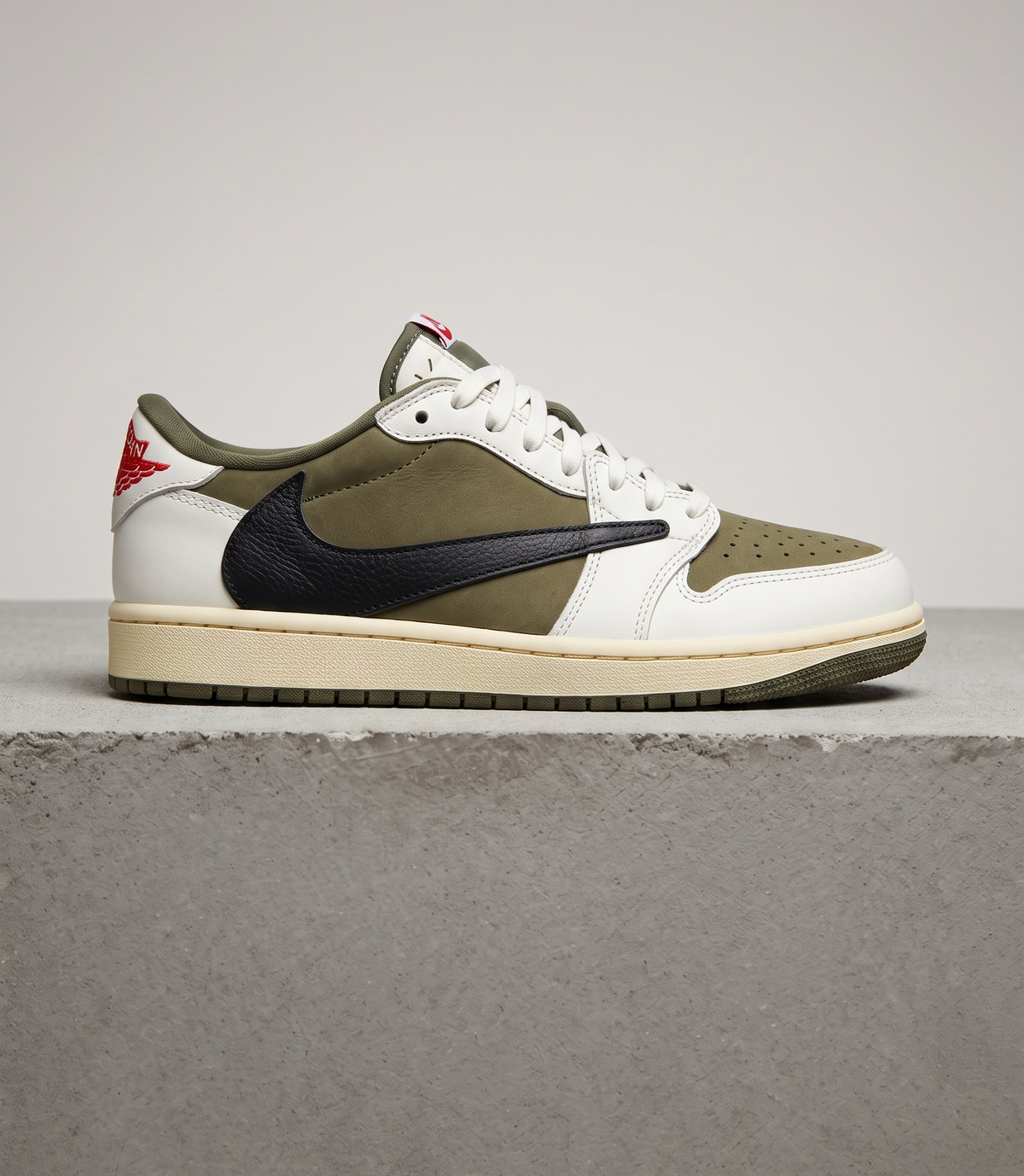 Featured — Travis Scott AJ1 Low
